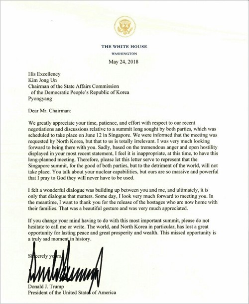 도날드 트럼프 미국 대통령이 24일(현지시각) 백악관 홈페이지를 통해 김정은 북한 국무위원장에게 보낸 서한을 공개했다. 뉴시스